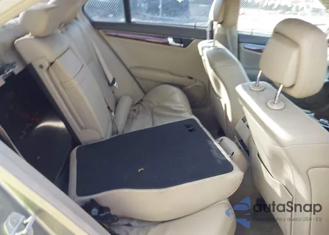 2011 Mercedes-Benz C 300 Luxury 4Matic/Sport 4Matic from USA, damaged, VIN WDDGF8BB0BR140984